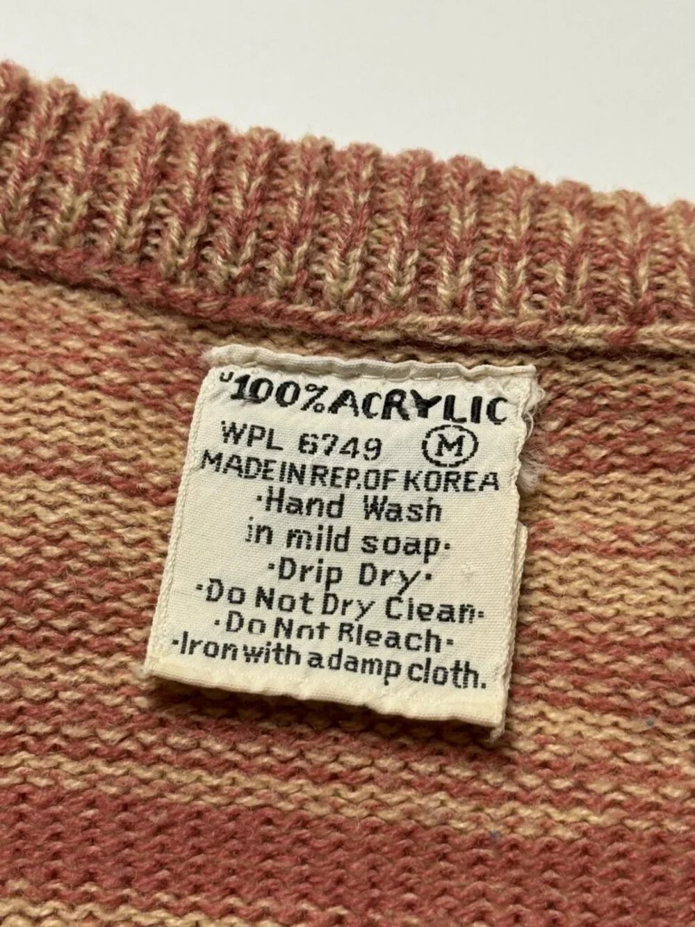 Vintage 70s 80s Dusty Pink Stripe Floral Embroidered V-Neck Sweater Cottagecore